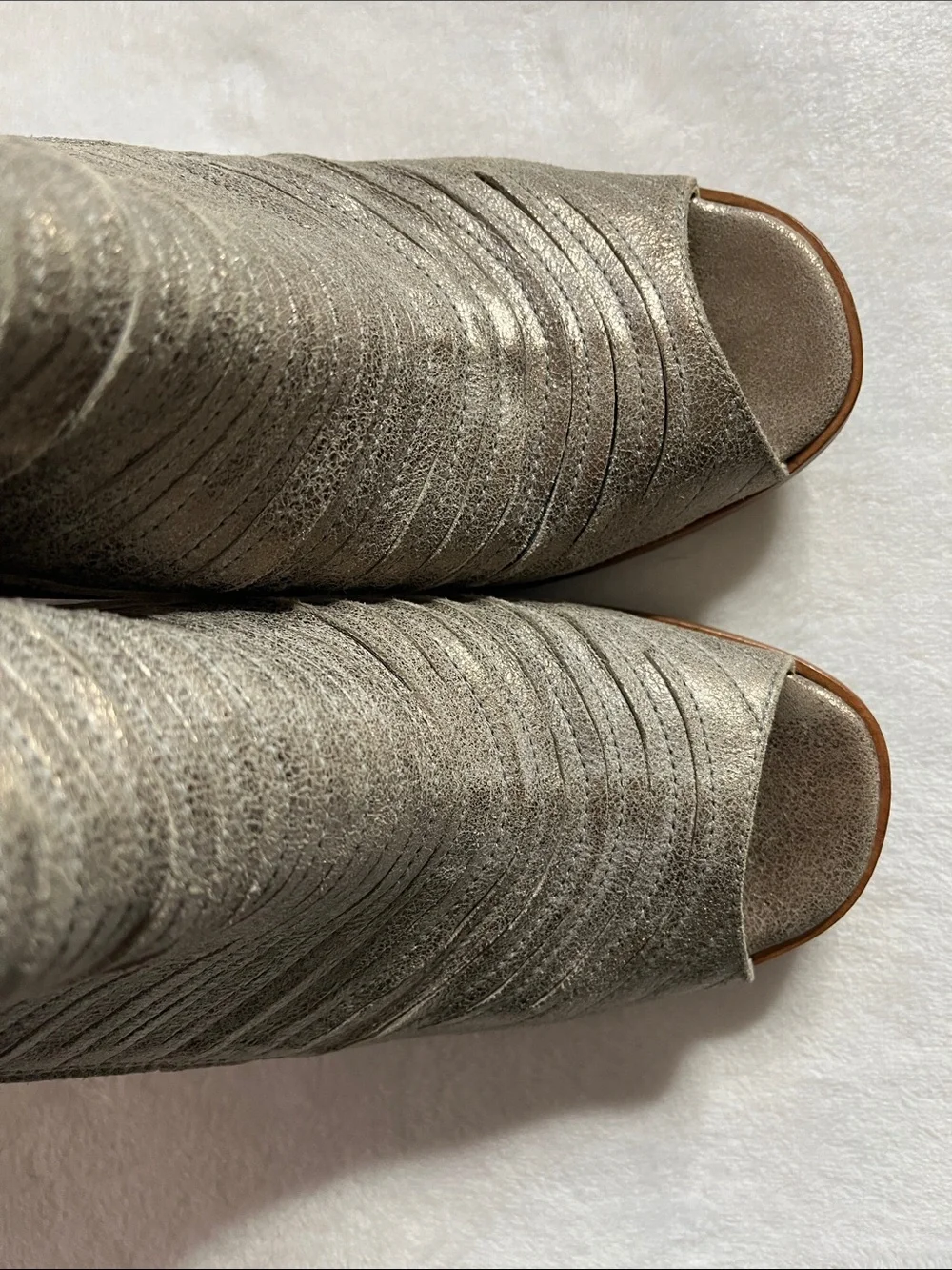 Paul Green size 6.5 (9)Cayenne peep toe booties in metallic finish